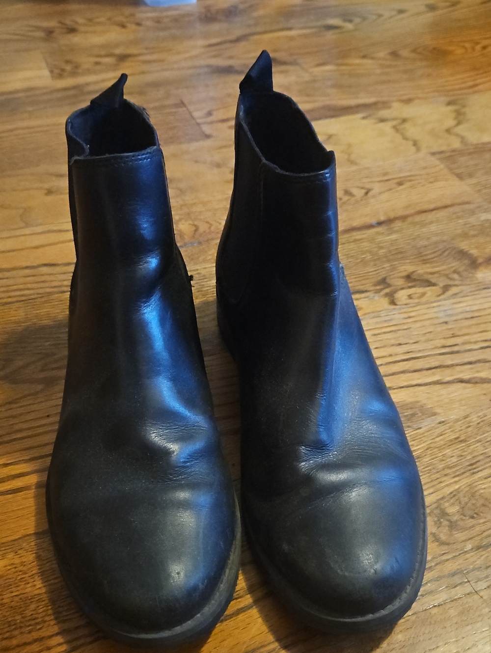 Timberland Black Leather Chelsea Ankle Boots